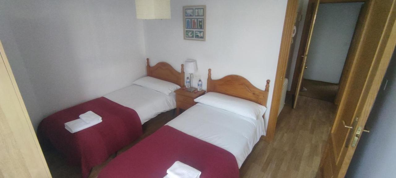 Apartmán El Cruce 1 Y 2 Villafranca Del Bierzo Exteriér fotografie