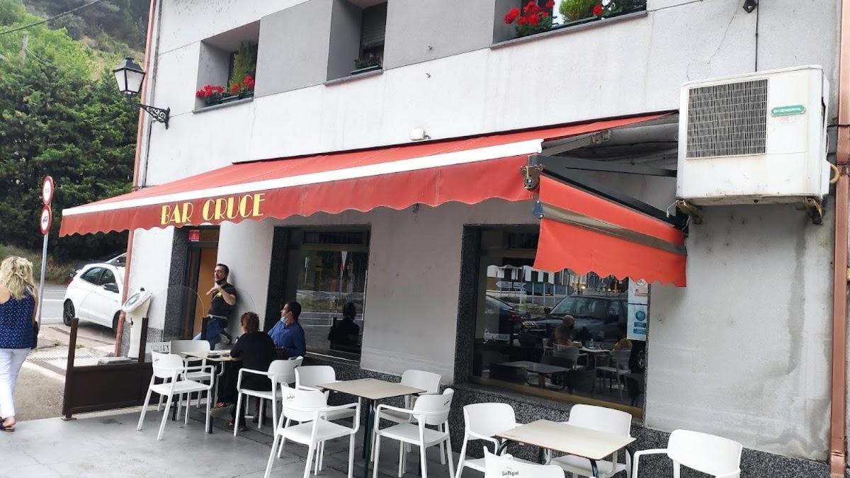 Apartmán El Cruce 1 Y 2 Villafranca Del Bierzo Exteriér fotografie